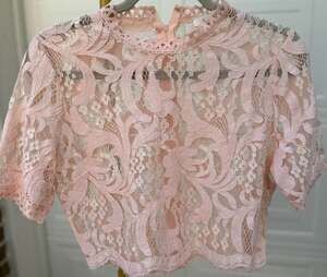 Peach Pink Floral Corded Lace Short Sleeve Crop Top Medium